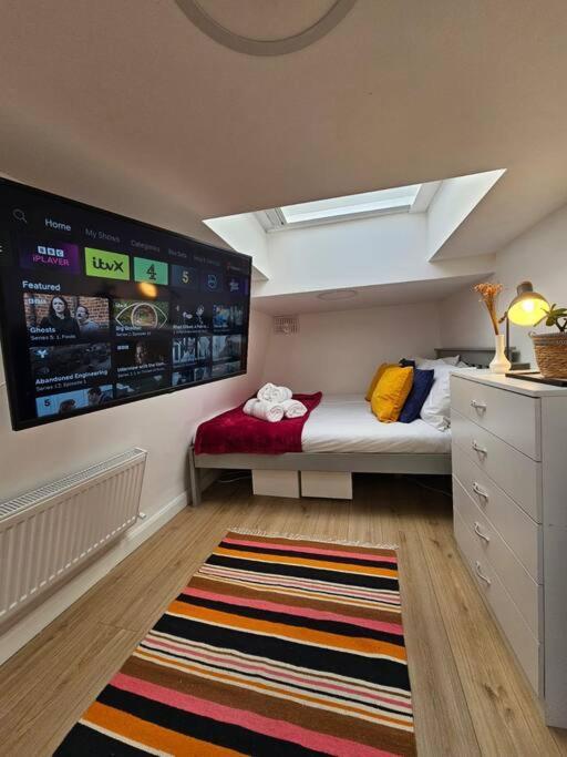 West Kensington Bright Flat Lägenhet London Exteriör bild